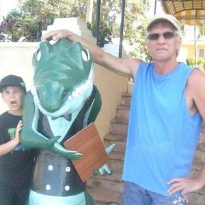 Meet your Posher, Bernard